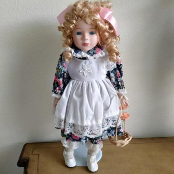 Genuine Porcelain Doll - "April" - NIB - Picture 2 of 8